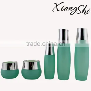 Wholesell Cosmetic Packing Set With Aluminum Cap And Spray thumbnail-1