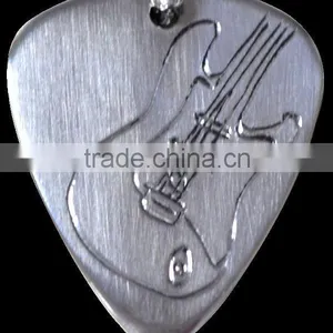 Latest Design Stainless Steel Teardrop Shaped Guitar Pick With Necklace thumbnail-2