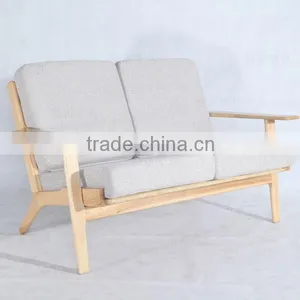 Living Room Furniture Manufacturer Hans Wegner Plank Sofa thumbnail-2