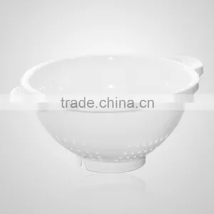 White Plastic Colander Strainer Sieve Kitchen Fruit and Vegatable Basket thumbnail-3
