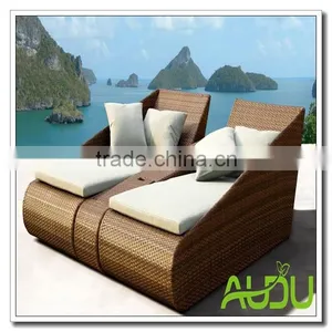 Audu Rattan Garden Outdoor Beach Lounger Set thumbnail-1