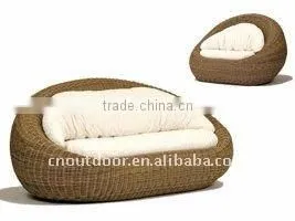 Round and Comfortable Rattan Outdoor Sofa thumbnail-1
