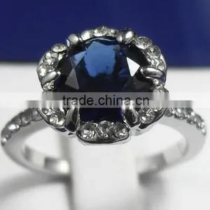 Luxury White Gold Plated Light Blue Zircon And Rhinestones Engagement Ring For Women thumbnail-4