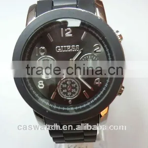 Classic Men's Watch With Plastic Band and Japan Movement thumbnail-1