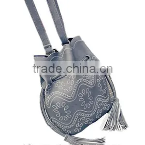 Wholesale Tote Leather Outdoor Bag Custom Handbang thumbnail-3