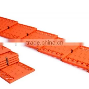 All-weather Foldable Auto Traction Mat thumbnail-2