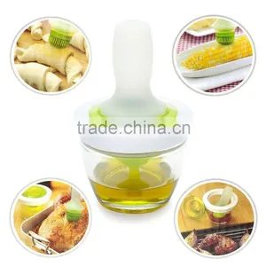 Good Quality Convenient Oil Bottle With Brush Kitchen Silicone Cooking Oil Brush thumbnail-3