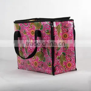 Wholesale Hot Multifunction Two in One Waterproof Picnic Mat and Picnic Bag for Picnic thumbnail-2