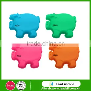 The Pig Shape Silicone Cake Mold LFGB Standard Silicone Cake Mold thumbnail-1