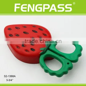 S2-1368A 3-3/4" 2CR13 Stainless Steel ABS Plastic Handle Kid Scissors / Paper Cutting Scissors With Strawberry Cap thumbnail-2