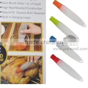 SS5454 Heat Resistant Squeeze Silicone Brush thumbnail-1