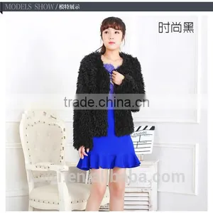 Women Winter Boy Friend Style Faux Fur Coats Fashion Plush Over Coat for Wholesale thumbnail-1