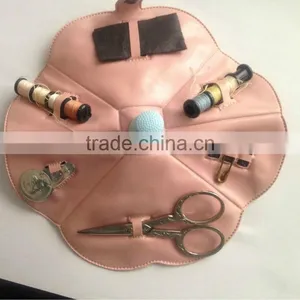 PINK PLASTIC FOLD OUT SEWING KIT thumbnail-1