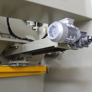 6 x 3200 Hydraulic Swing Beam Shearing Machine thumbnail-4