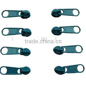 No.3 Painted Non Lock Plastic Slider With Stylish Pulls thumbnail-1