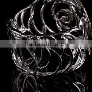 2015 New Arrive Women Bracelet Silver Plated Flower Hollow Out Metal Bangle thumbnail-2