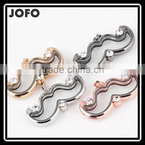 Direct Manufacturer High Quality New Design Beard Shape Floating Locket Pendant Interchangeable Metal Locket Pendant thumbnail-1