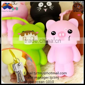 Fashionable Customized Good Quality PVC Soft Rubber Key Cases thumbnail-1
