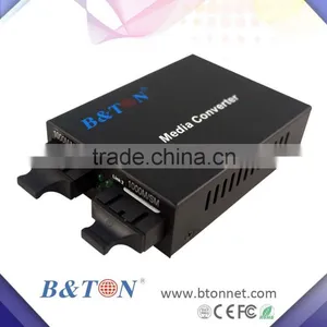 Hot Selling 10/100/1000M SM/MM Ethernet Media Converter/Fiber Optic to RJ 45 thumbnail-1