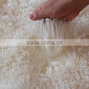 White Color Mongolian Sheep Fur Skin / Long Haired Sheep Fur Skin Quality Choice thumbnail-5