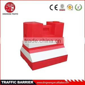 Rotational Molding Plastic Water Barrier Plastic Fence thumbnail-1