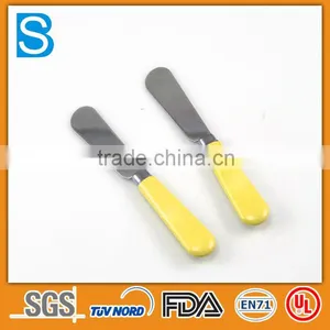 Customize Logo and Color Plastic Handle Small Butter Knife 12 cm thumbnail-6