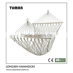 Single Wooden Nylon Rope Hammock thumbnail-1