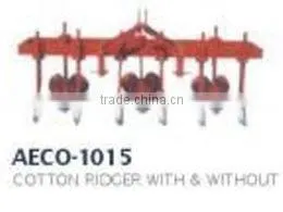 Massey Fergusson Tractor With Cotton Ridger thumbnail-1