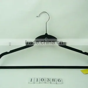 Magic Non-slip Soft Velvet Cloth Hanger With Necktie Bar thumbnail-1