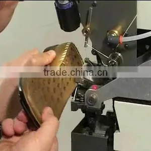 GR-203 Ornamental Seams Sewing Machine thumbnail-4