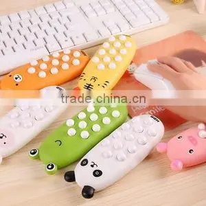 Silicone Hand Massage, Silicone Relaxesing Hand thumbnail-3