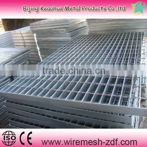 Manufacturer of Steel Grating Fence thumbnail-1