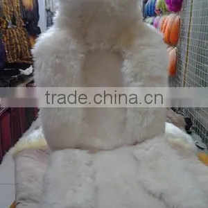 Fur Car Seat Cushion thumbnail-1