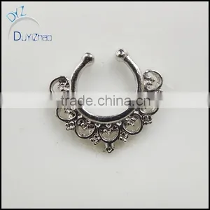 Heart Shaped Fashion Septum Clicker Fake Nose Rings thumbnail-2
