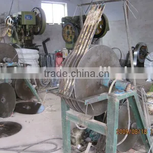 Barbed Wire Machine thumbnail-1