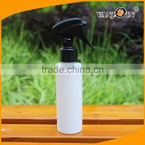 100ml White Mini Trigger Spray HDPE Bottle thumbnail-5