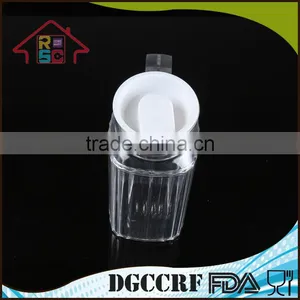 Plastic Jug With Lid For Water Juice Pouring, Plastic Pitcher With Strip Design thumbnail-5