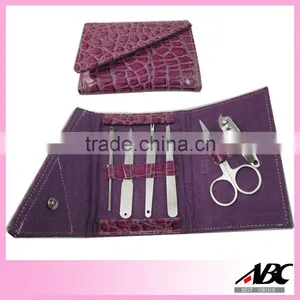 Wallet Design Nail Polish Manicure Set thumbnail-4