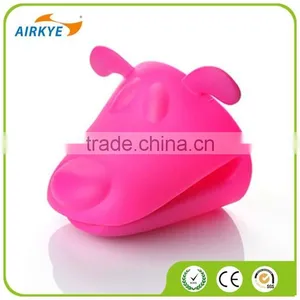 Cute Dog Heat Resistant Silicone Baking Glove Tool Pot Holder thumbnail-3