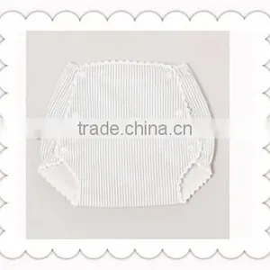Baby Bloomers Cotton Baby Girl Diaper Cover Shorts Newborn Baby Princess Shorts thumbnail-3