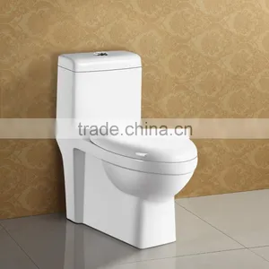 White Glazed China Floor Mounted Wash Down Toilet thumbnail-4