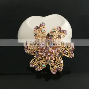 Zinc Alloy Color AB Rhinestone Flower Brooch Pin,Crystal Brooches For Decoration thumbnail-4