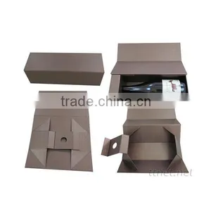 Fashion Cardboard Foldable Box, Folding Box With Magnets Clousre thumbnail-3