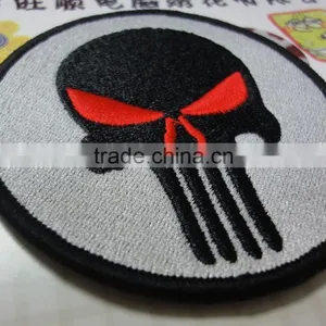 Skull Embroidery Patches With Saw-on Backing thumbnail-2