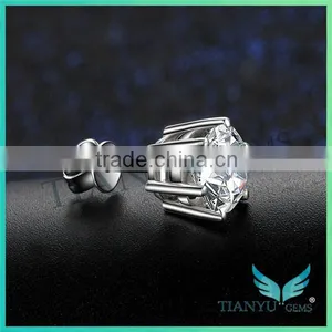 New Style Fashion Earrings Super White Moissanite Diamond Earrings Sapphire Earring thumbnail-3