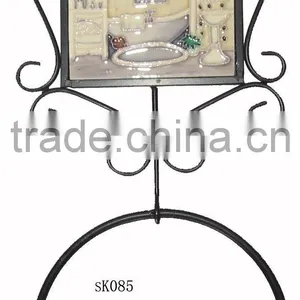 Towel Holder thumbnail-1