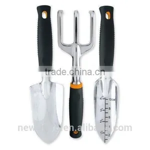 3-Piece Aluminium Garden Tool Set thumbnail-1