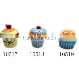 Icecream Candle Holder thumbnail-1