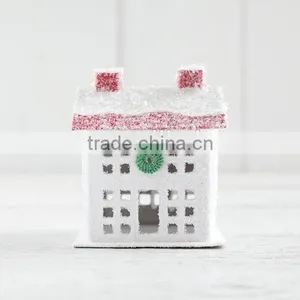 Peppermint Christmas House thumbnail-1