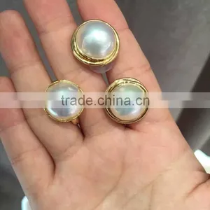 20-21mm Seawater Mabe Pearl Earring thumbnail-1